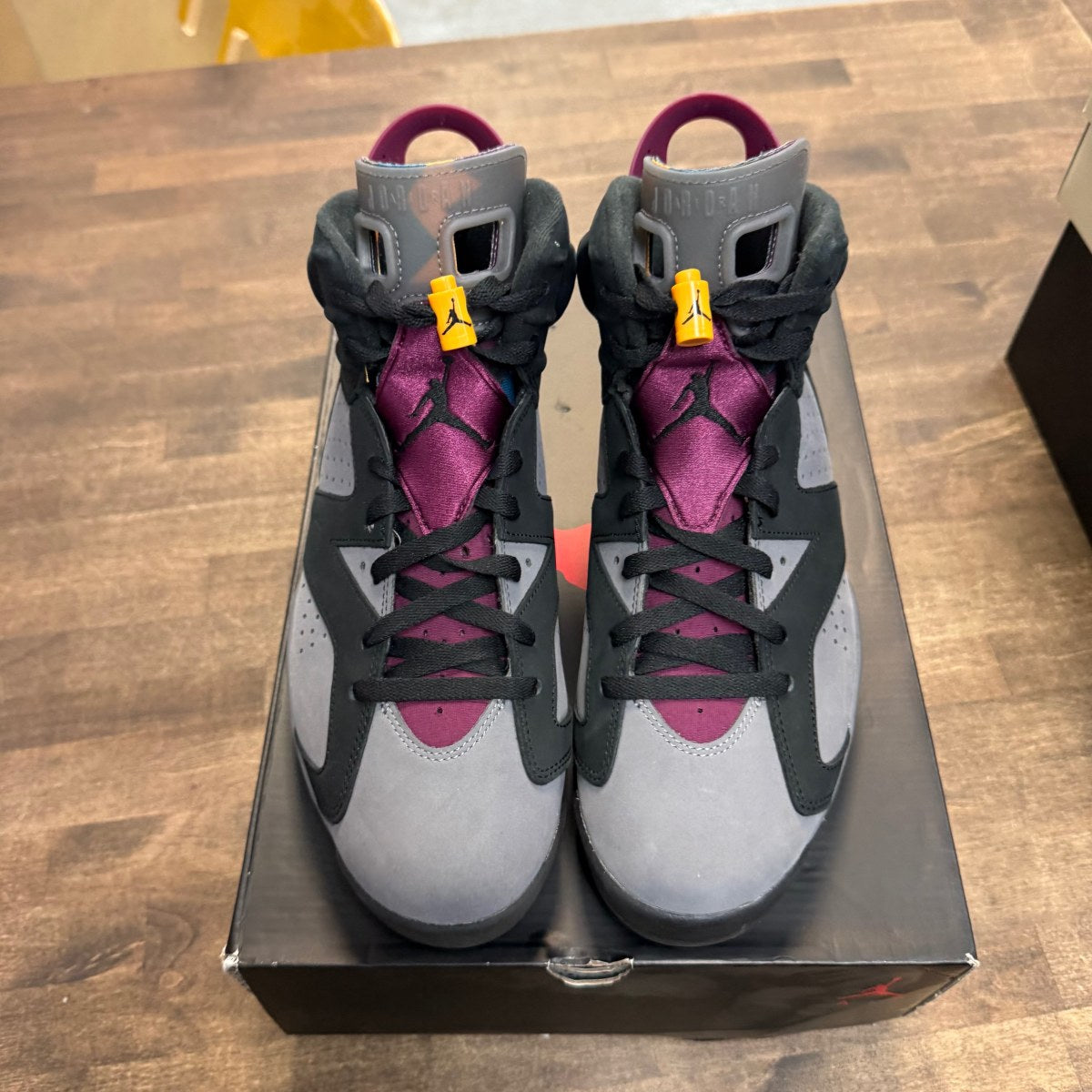 Jordan 6 Retro Bordeaux - Image 2
