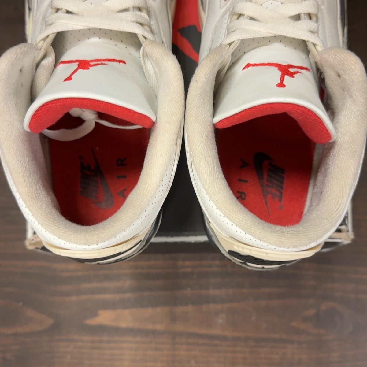 Jordan 3 Retro White Cement Reimagined Size 8.5 (Pre-Owned) - aux