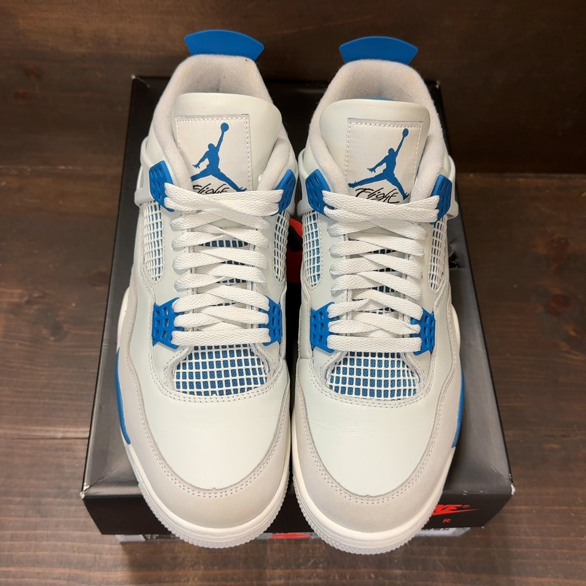 Jordan 4 Retro Military Blue (2024) Size 9.5 (Pre-Owned) - tag