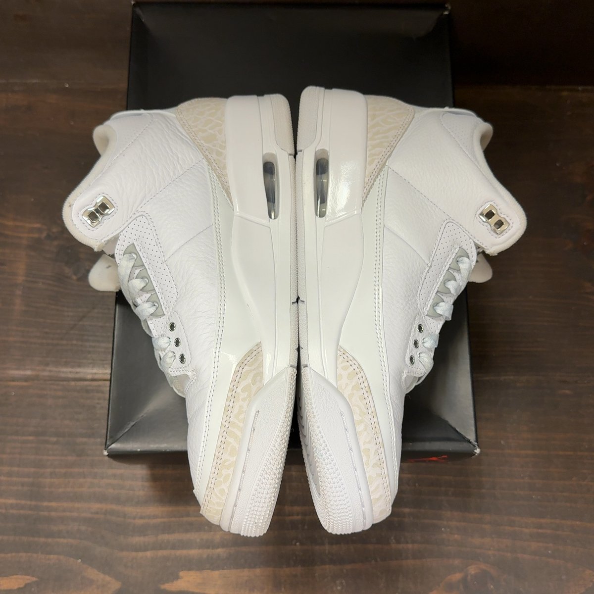 Jordan 3 Retro Pure Money (2025) Size 8.5 (Pre-Owned) - aux