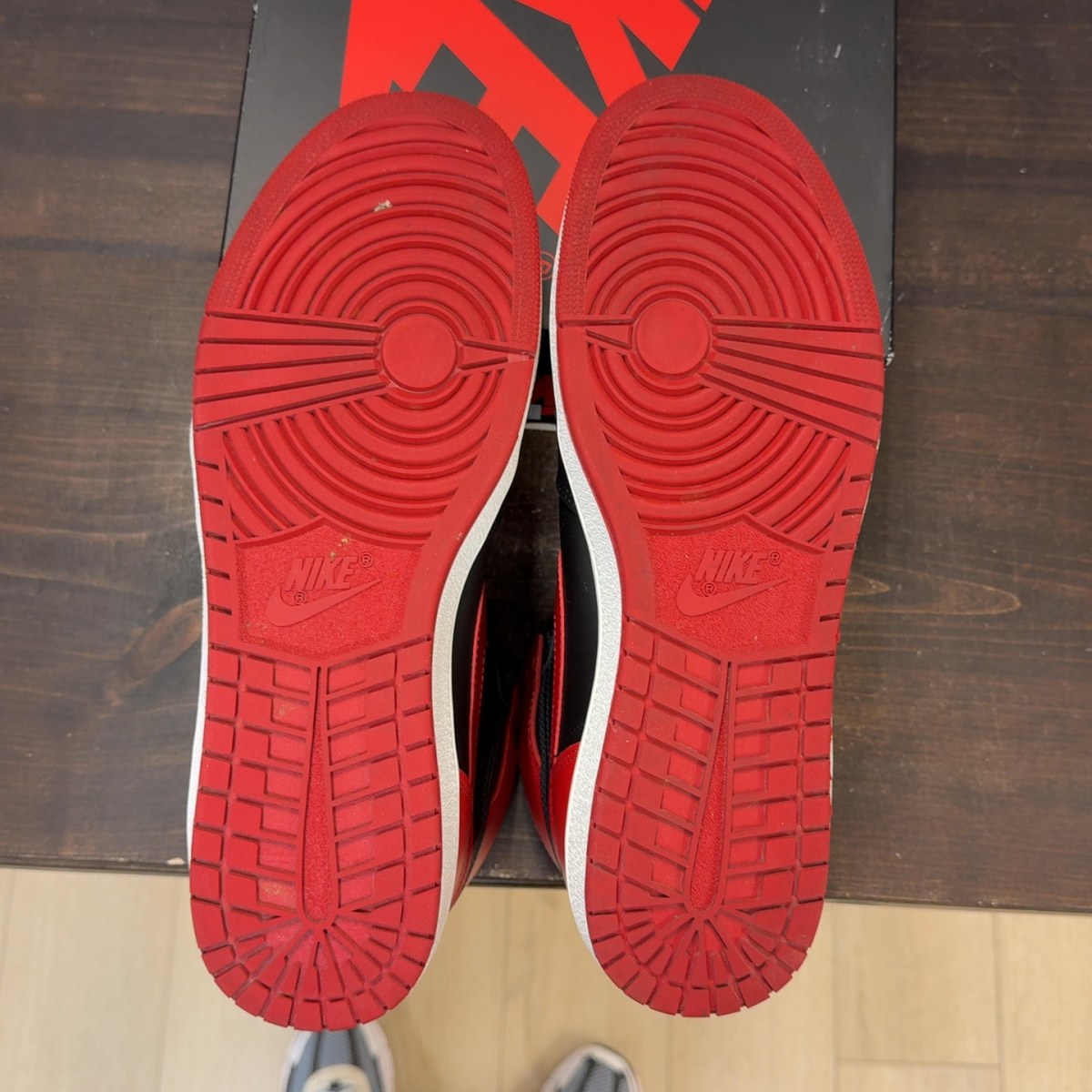 Jordan 1 Retro High '85 OG Bred (2025) - Image 9