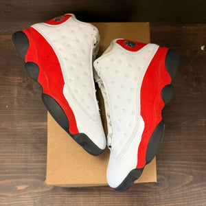 Jordan 13 Retro OG Chicago (2026) Size 8.5 (Pre-Owned) - Image 2