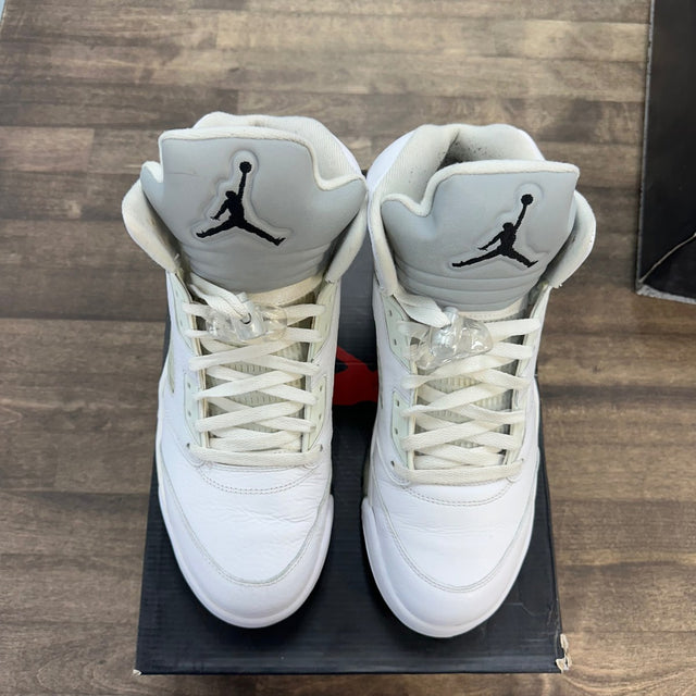 Jordan 5 Retro Metallic White (2015) - Image 2