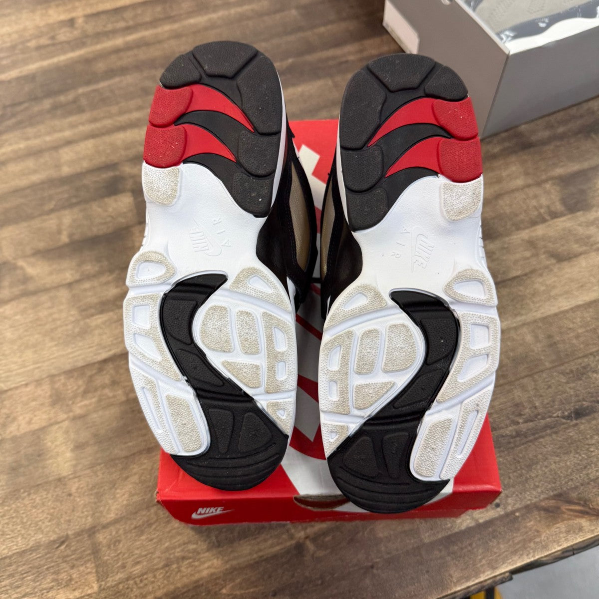 Nike Air Diamond Turf 49ers (2025) - Image 5