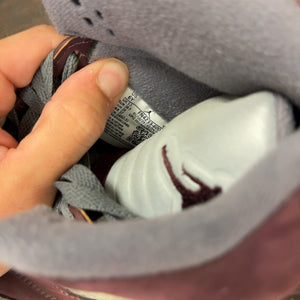 Jordan 5 Retro Burgundy (2023) (GS) Size 6Y (Pre-Owned) - aux