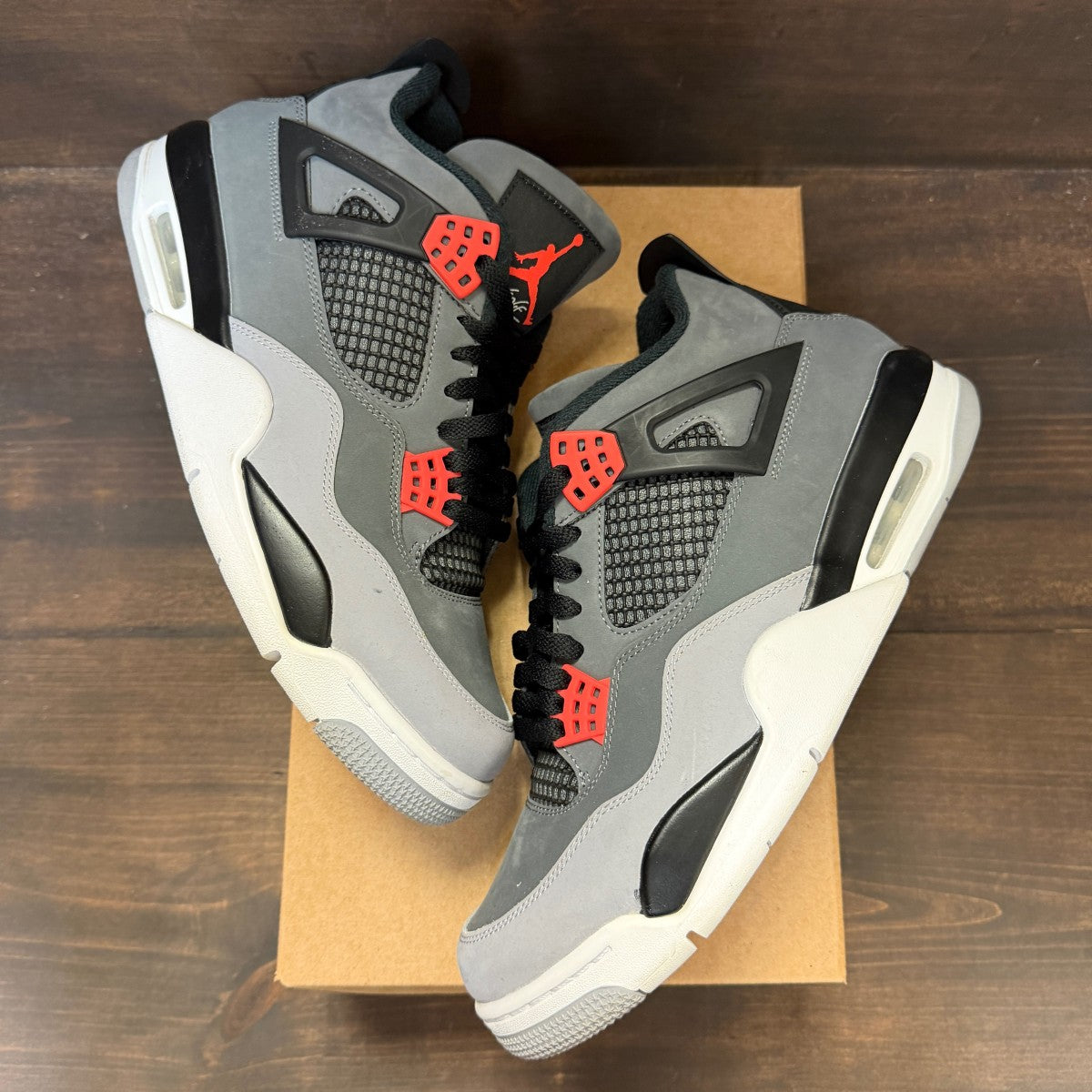 Jordan 4 Retro Infrared Size 11 (Pre-Owned) - Image 2