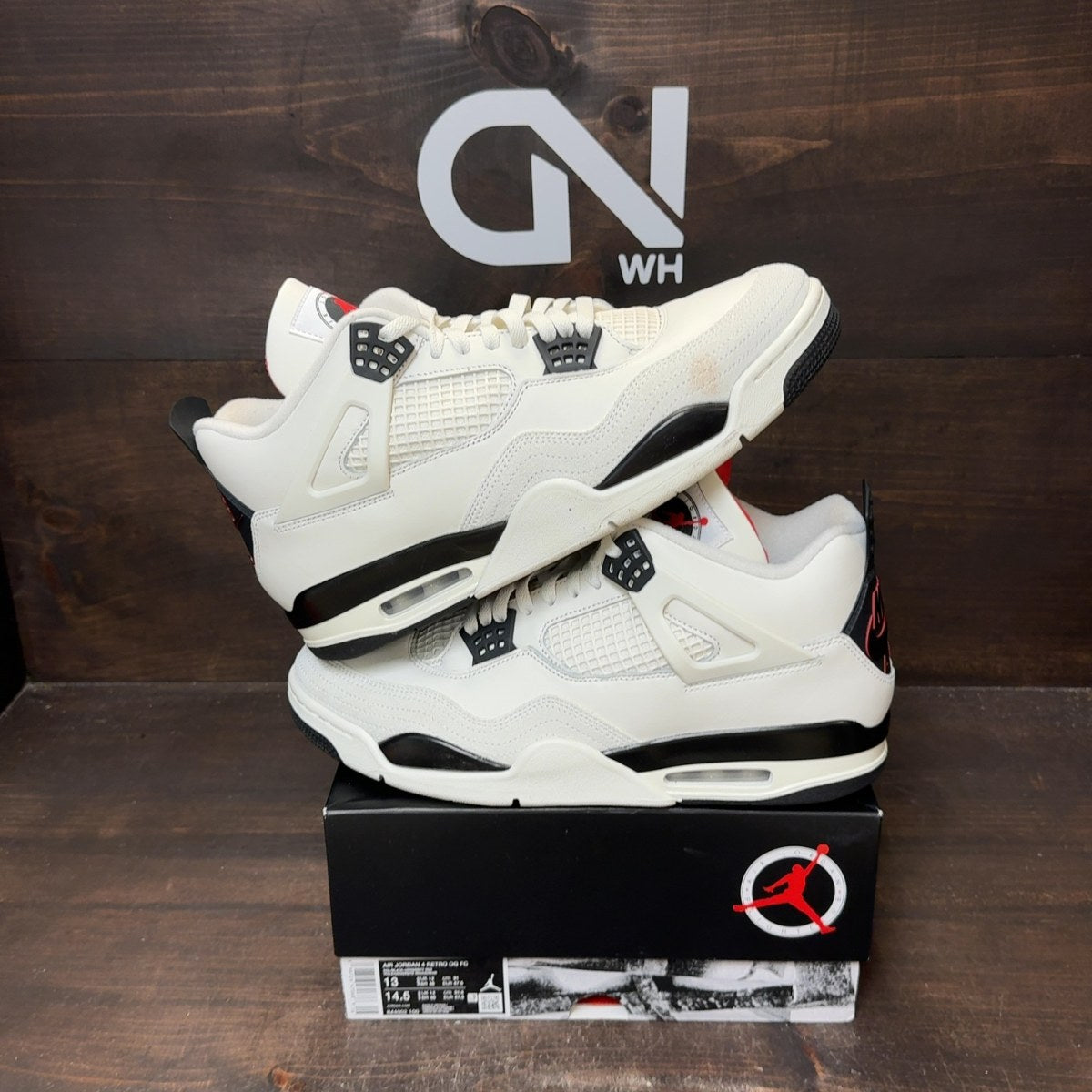 Jordan 4 Retro OG Flight Club - Image 1