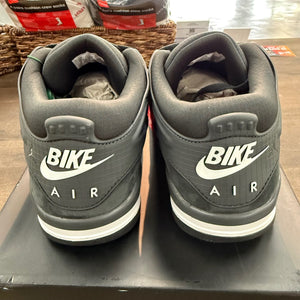 Jordan 4 RM SP Nigel Sylvester Driveway Grey - Image 4