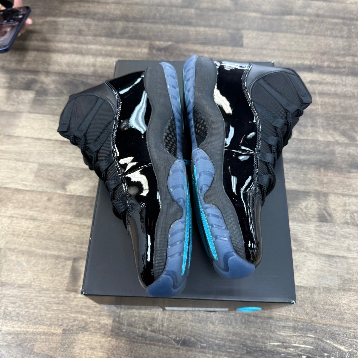 Jordan 11 Retro Gamma Blue (2025) - Image 3