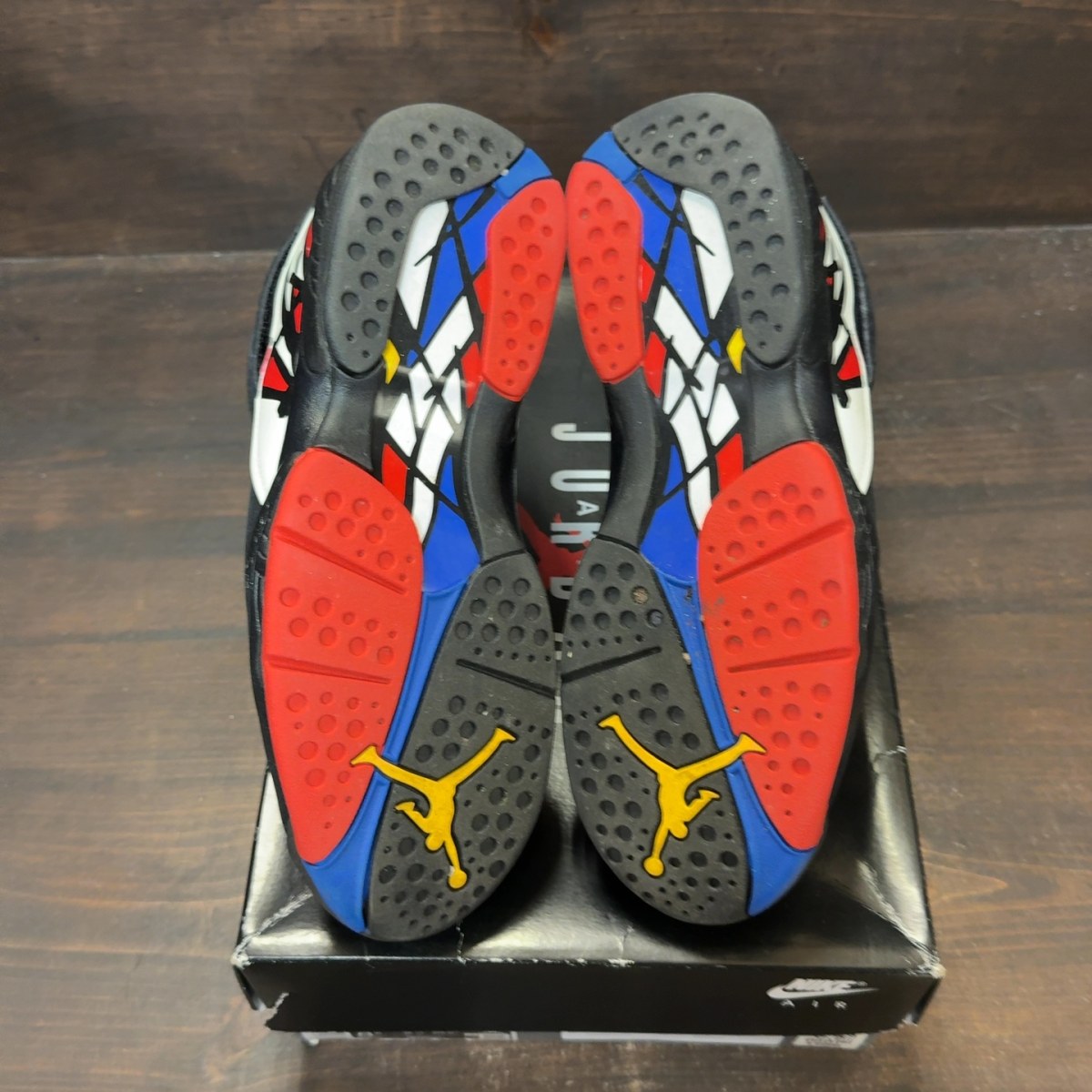 Jordan 8 Retro Playoffs (2023) - Image 6