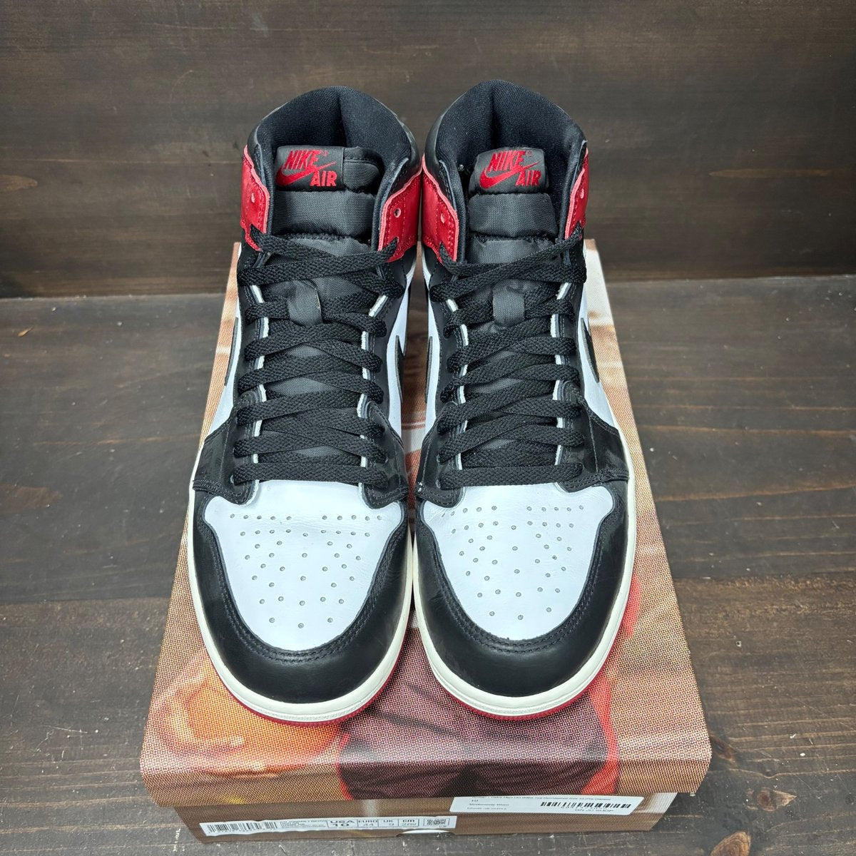 Jordan 1 Retro High OG Black Toe Reimagined Size 10 (Pre-Owned) - side