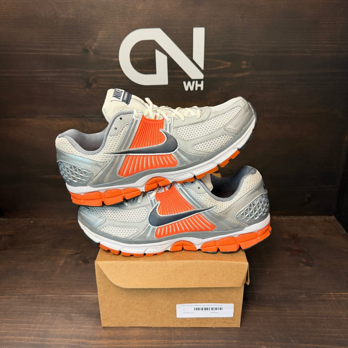 Nike Zoom Vomero 5 Platinum Tint Safety Orange Size 12 (Pre-Owned) - Image 1