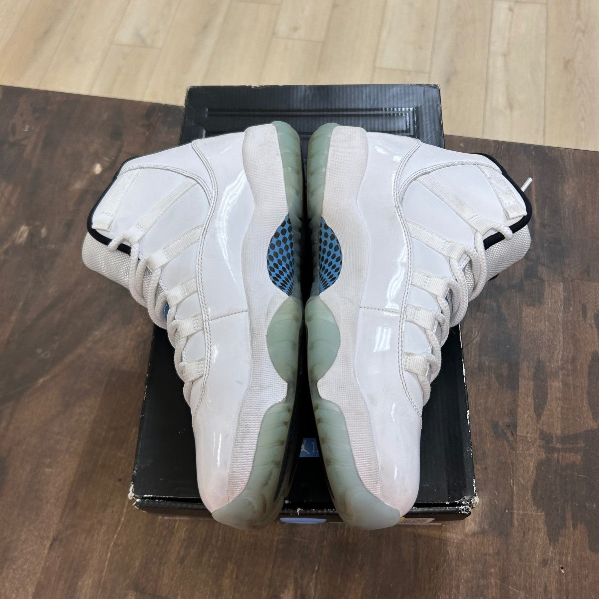 Jordan 11 Retro Legend Blue (2014) - Image 3