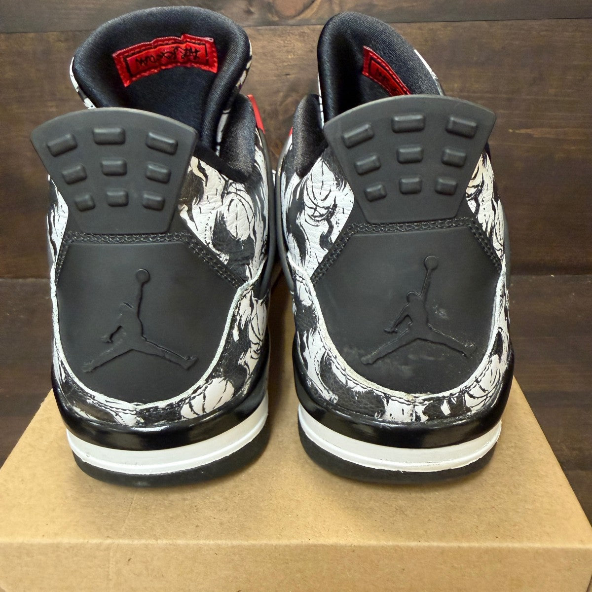 Jordan 4 Retro Tattoo (2018) Size 11 (Pre-Owned) - Image 4