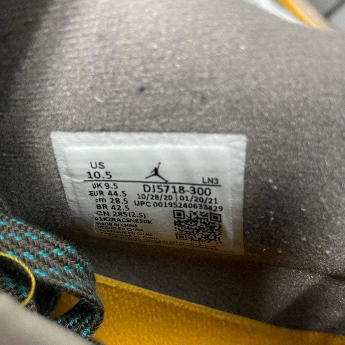 Jordan 4 Retro SP 30th Anniversary Union Desert Moss - Image 7