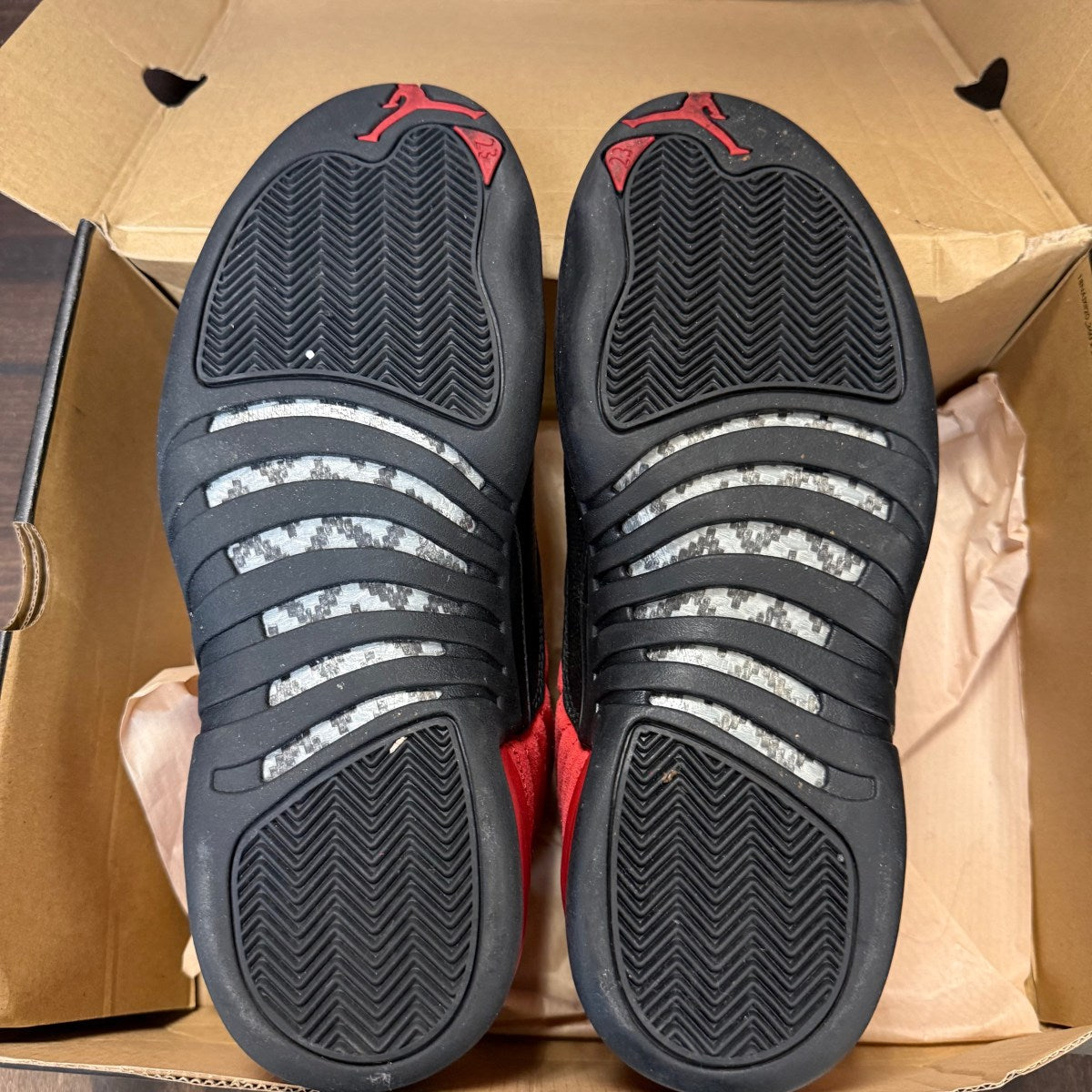 Jordan 12 Retro Reverse Flu Game Size 11.5 (Pre-Owned) - Image 5