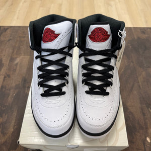 Jordan 2 Retro OG Chicago (2022) - Image 2