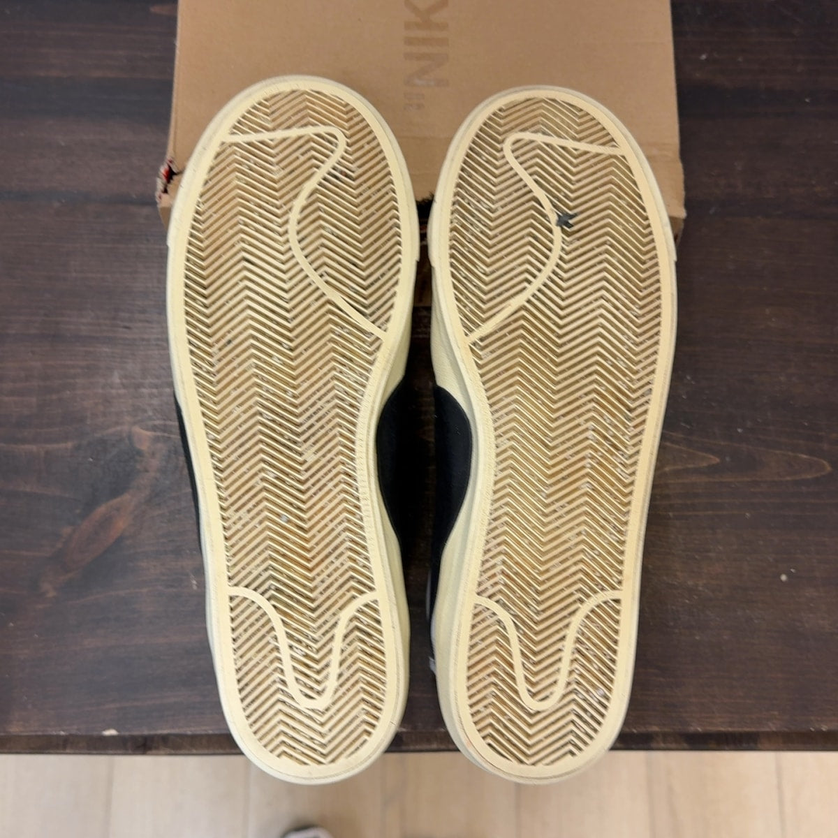 Nike Blazer Mid Off-White Size 8 (Pre-Owned) - aux