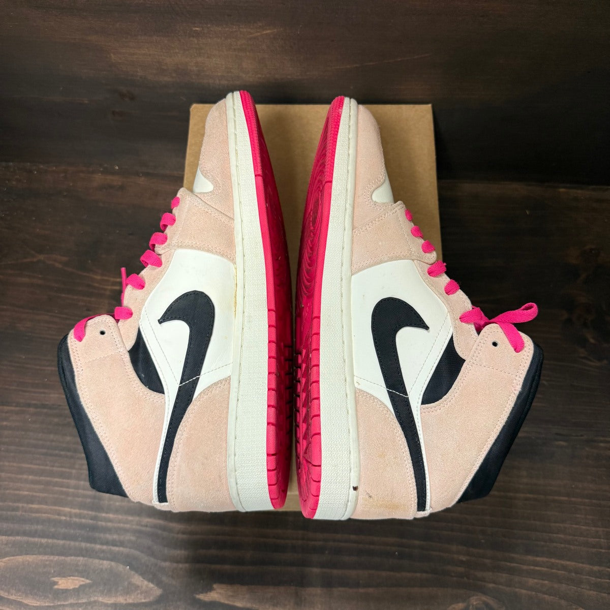 Jordan 1 Mid Crimson Tint Size 11 (Pre-Owned) - Image 9