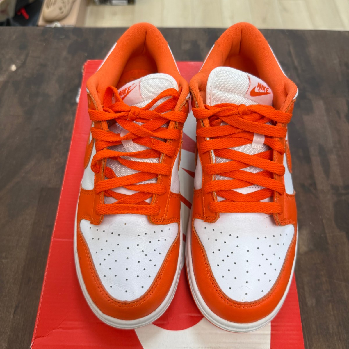 Nike Dunk Low SP Syracuse - Image 2