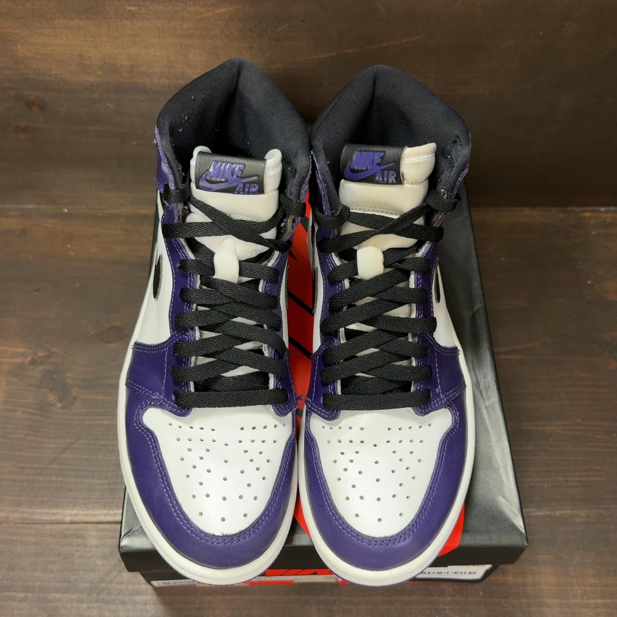 Jordan 1 Retro High Court Purple White Size 7.5 (Pre-Owned) - tag