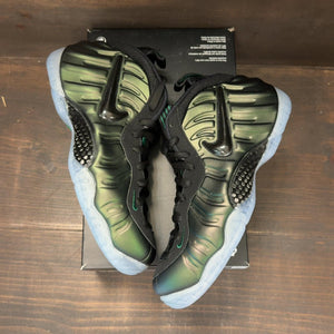 Nike Air Foamposite Pro Pine Green (2025) Size 8 - back