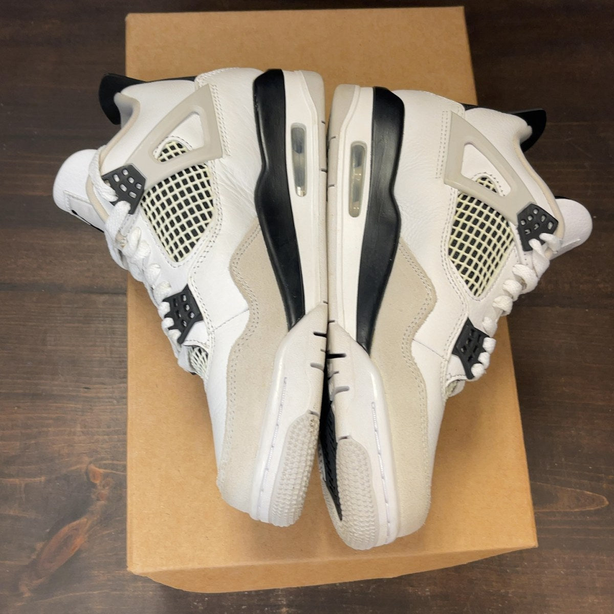 Jordan 4 Retro Military Black (GS) Size 5.5Y (Pre-Owned) - Image 4