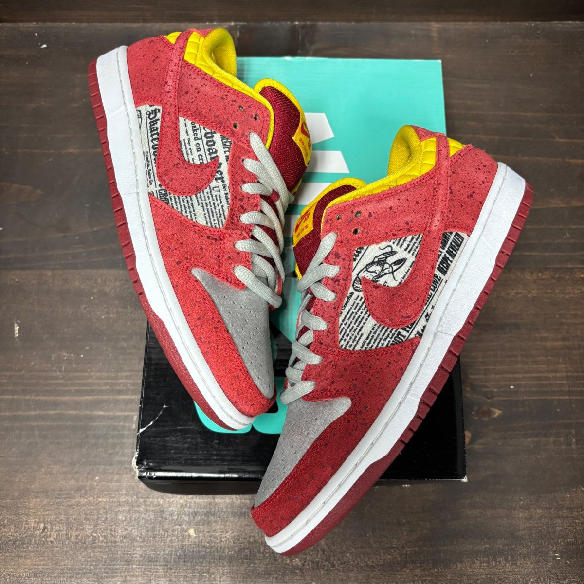 Nike SB Dunk Low Rukus Crawfish Size 10 (Pre-Owned) - Image 2