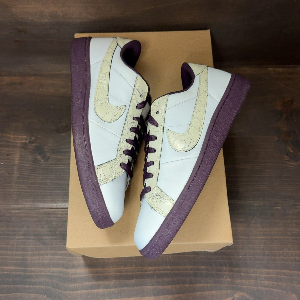 Nike SB Air Classic MC Hammer Size 9 (Pre-Owned) - Image 2