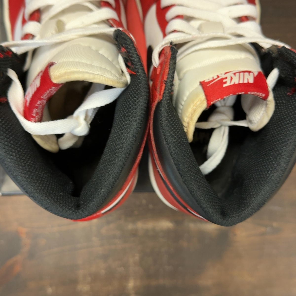 Jordan 1 Retro Chicago (2015) Size 10.5 (Pre-Owned) - Image 6
