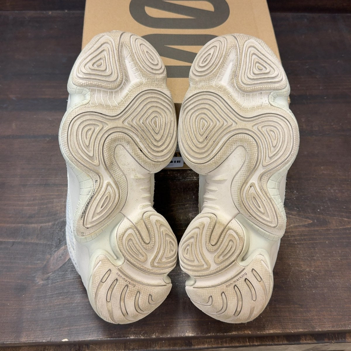 adidas Yeezy 500 Blush Size 9.5 (Pre-Owned) - aux