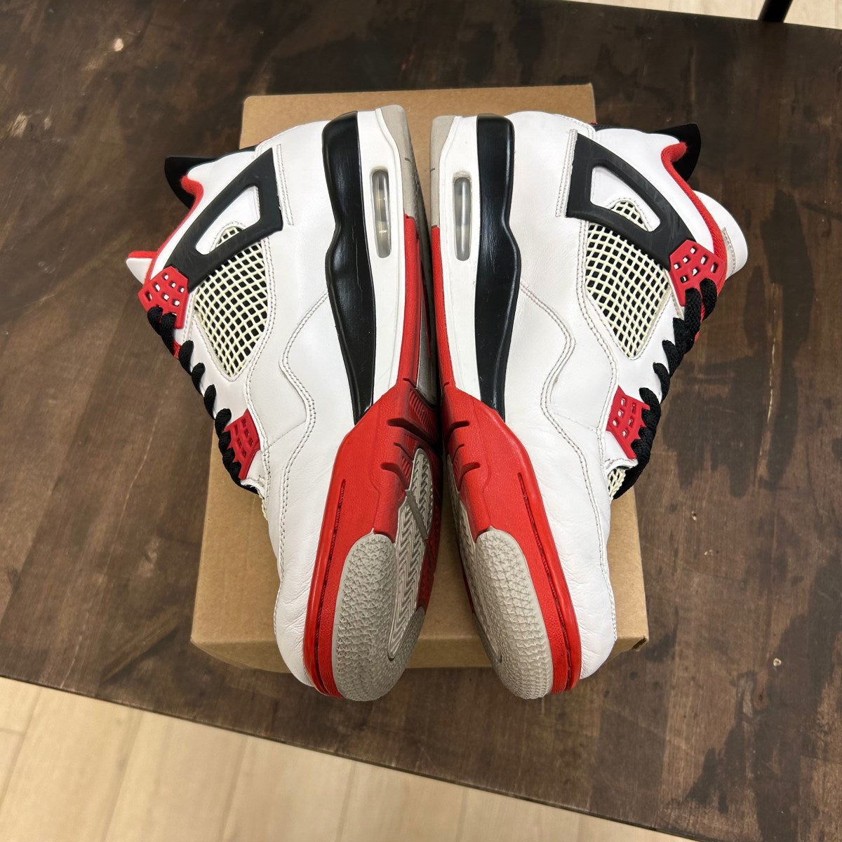 Jordan 4 Retro Fire Red (2020) Size 12 (Pre-Owned) - Image 3
