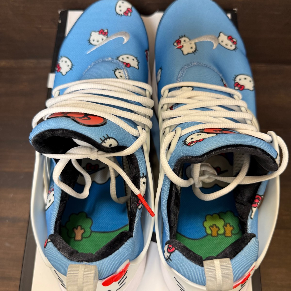 Nike Air Presto Hello Kitty (2022) - Image 4