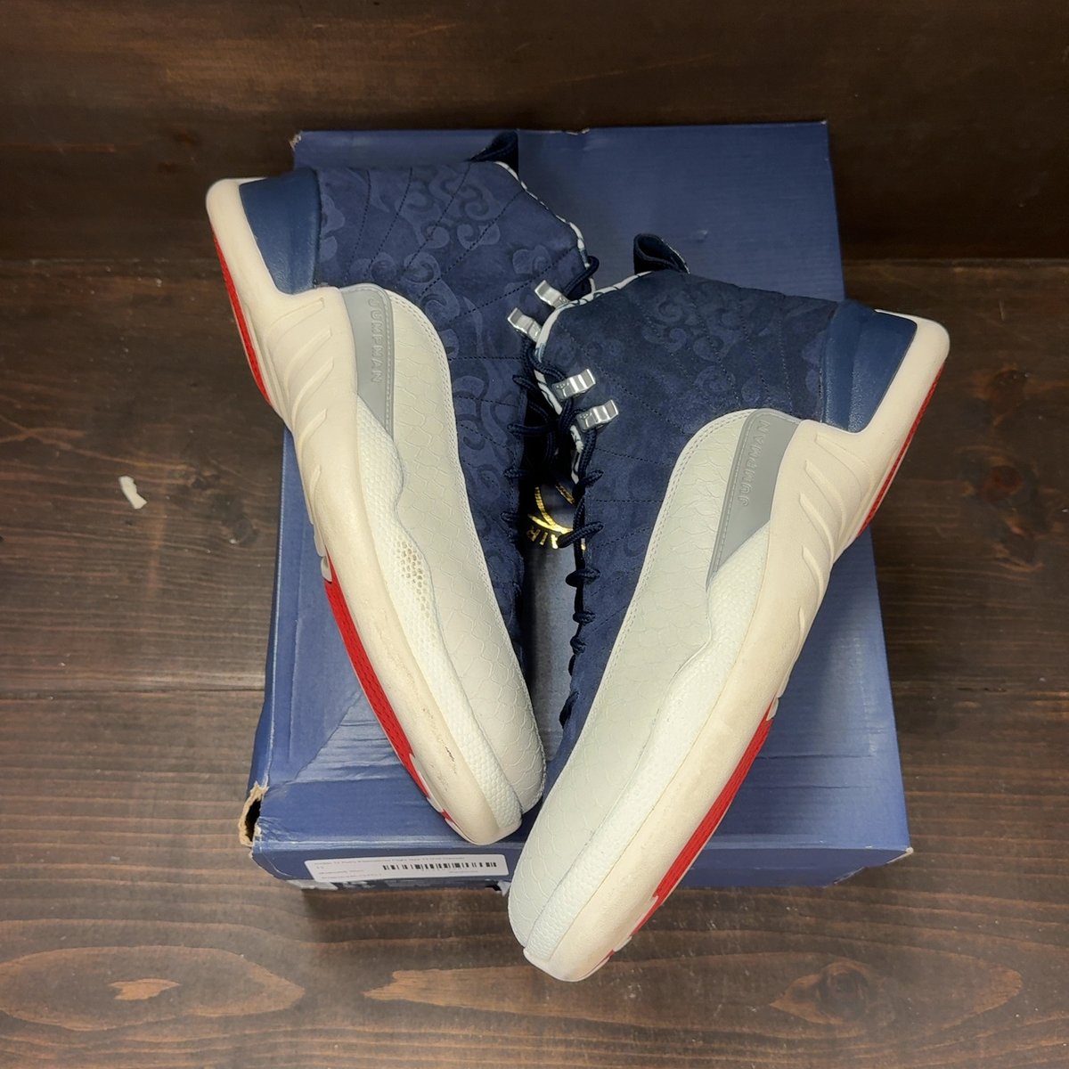 Jordan 12 Retro International Flight Size 13 (Pre-Owned) - back