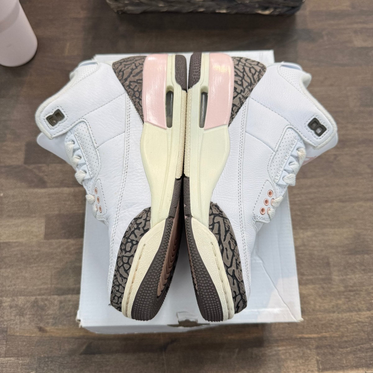Jordan 3 Retro Neapolitan Dark Mocha (Women's) Size 6.5W (Pre-Owned) - Image 2