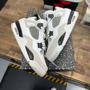 Jordan 4 Retro Military Black - Image 1