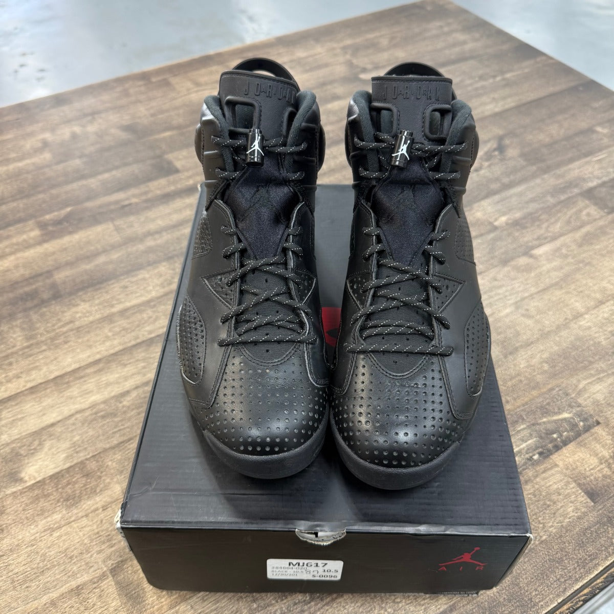 Jordan 6 Retro Black Cat - Image 2