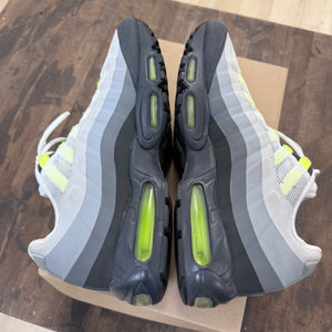 Nike Air Max 95 No Sew Neon Size 11.5 (Pre-Owned) - Image 5
