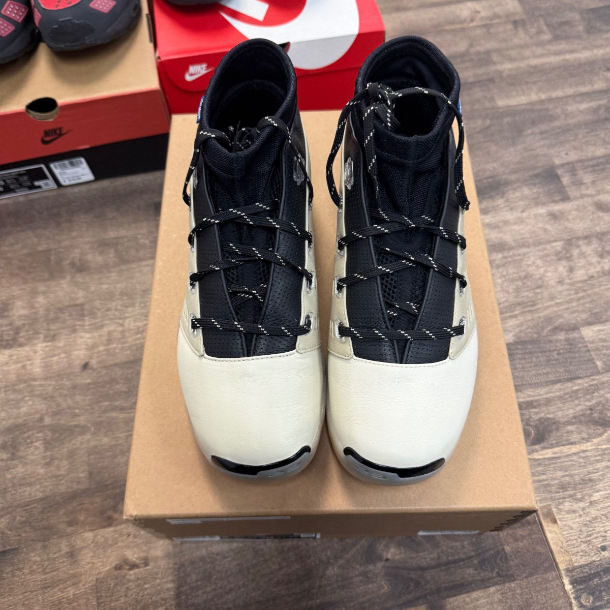 Jordan 17 Retro Low SP Infinite Archives - Image 2