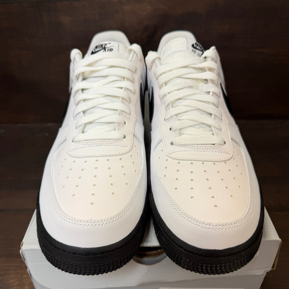Nike Air Force 1 Low White Black Midsole - Image 3