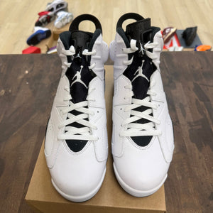 Jordan 6 Retro Reverse Oreo Size 13 (Pre-Owned) - Image 2