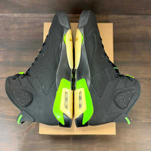 Jordan 6 Retro Electric Green Size 11.5 (Pre-Owned) - Image 5