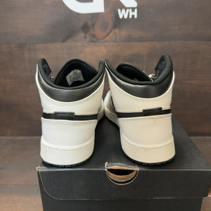 Jordan 1 Mid Reverse Panda (GS) - Image 5