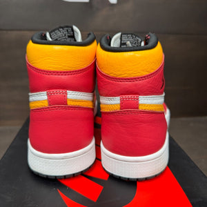 Jordan 1 Retro High OG Light Fusion Red Size 7 (Pre-Owned) - sole