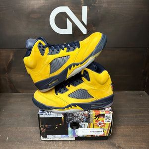 Jordan 5 Retro Michigan (2019) - Image 1