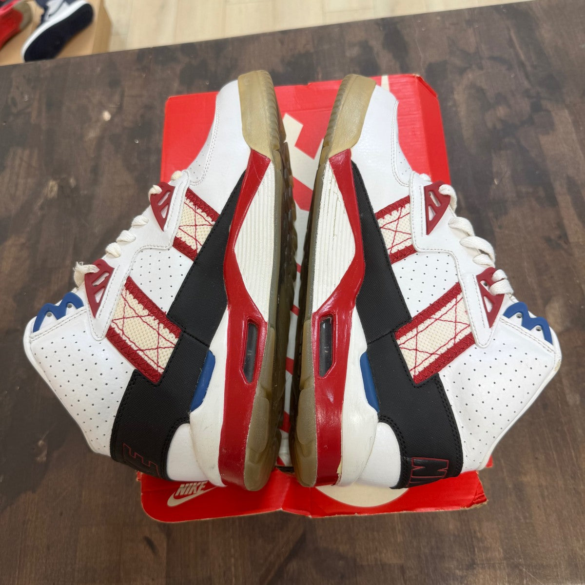 Nike Air Trainer SC High Bo Knows Hockey Size 10 (Pre-Owned) - Image 4
