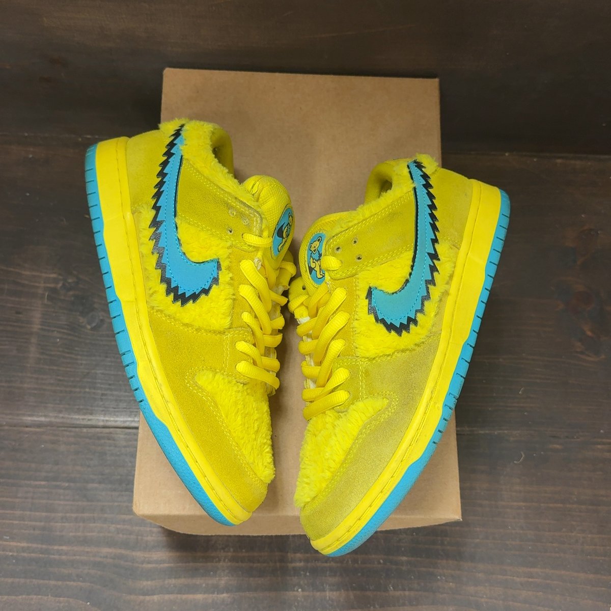 Nike SB Dunk Low Grateful Dead Bears Opti Yellow Size 8 (Pre-Owned) - back