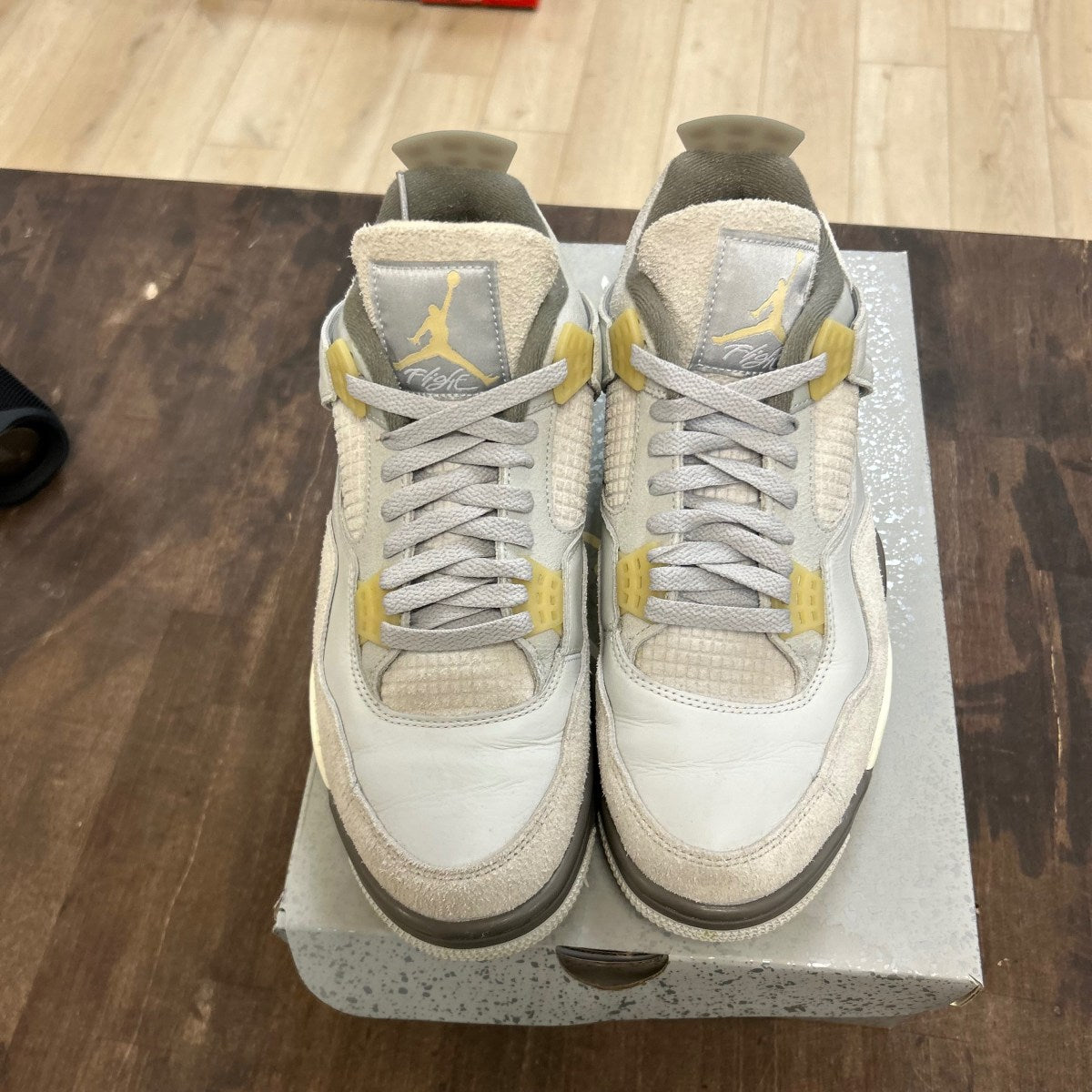 Jordan 4 Retro SE Craft Photon Dust - Image 2