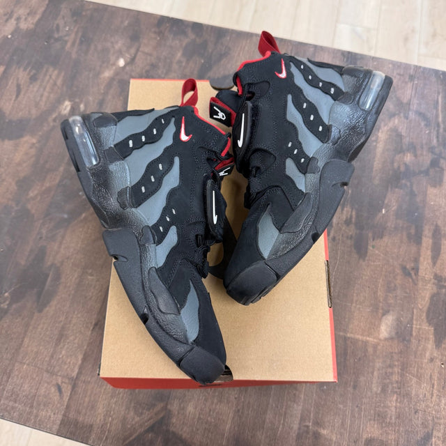Nike Air DT Max '96 Falcons - Image 1