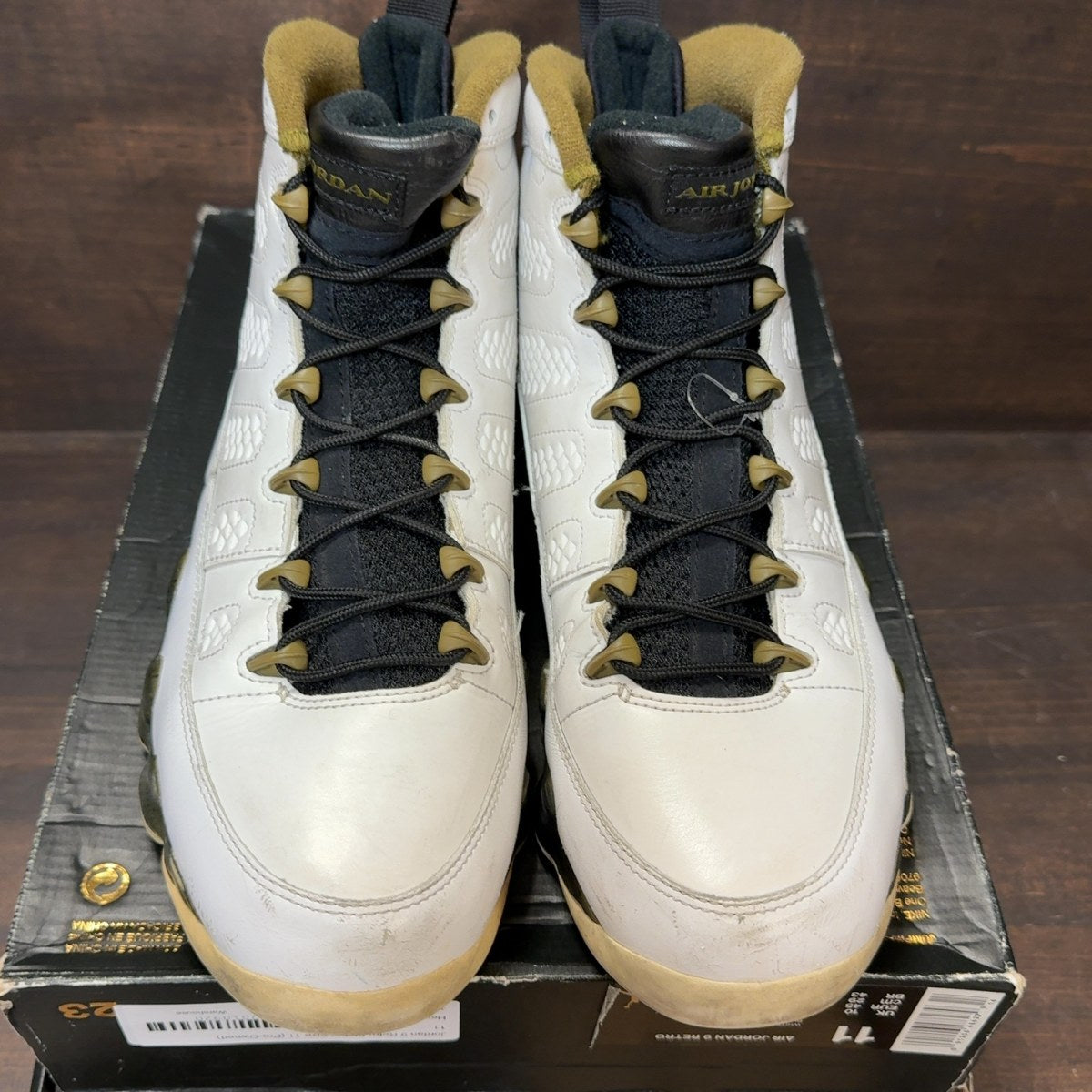 Jordan 9 Retro Statue - Image 3